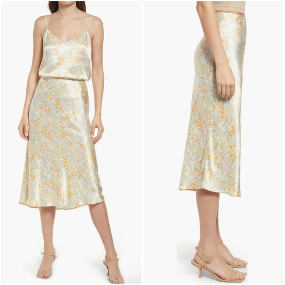 Rails Anya Satin Midi Skirt in Summer Meadow XS - Picture 2 of 9